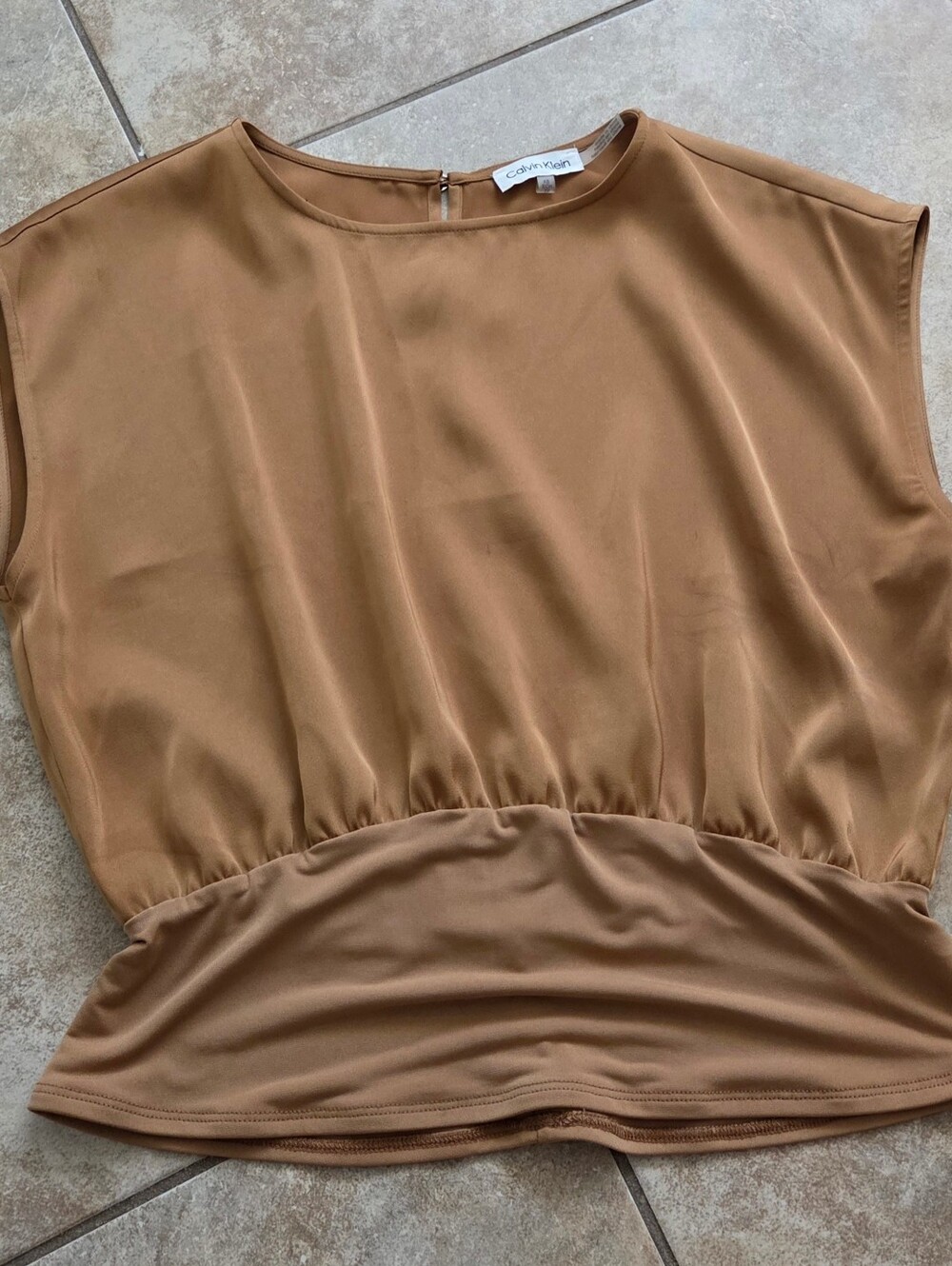 Calvin Klein Women's Camel Sleeveless Blouson Top